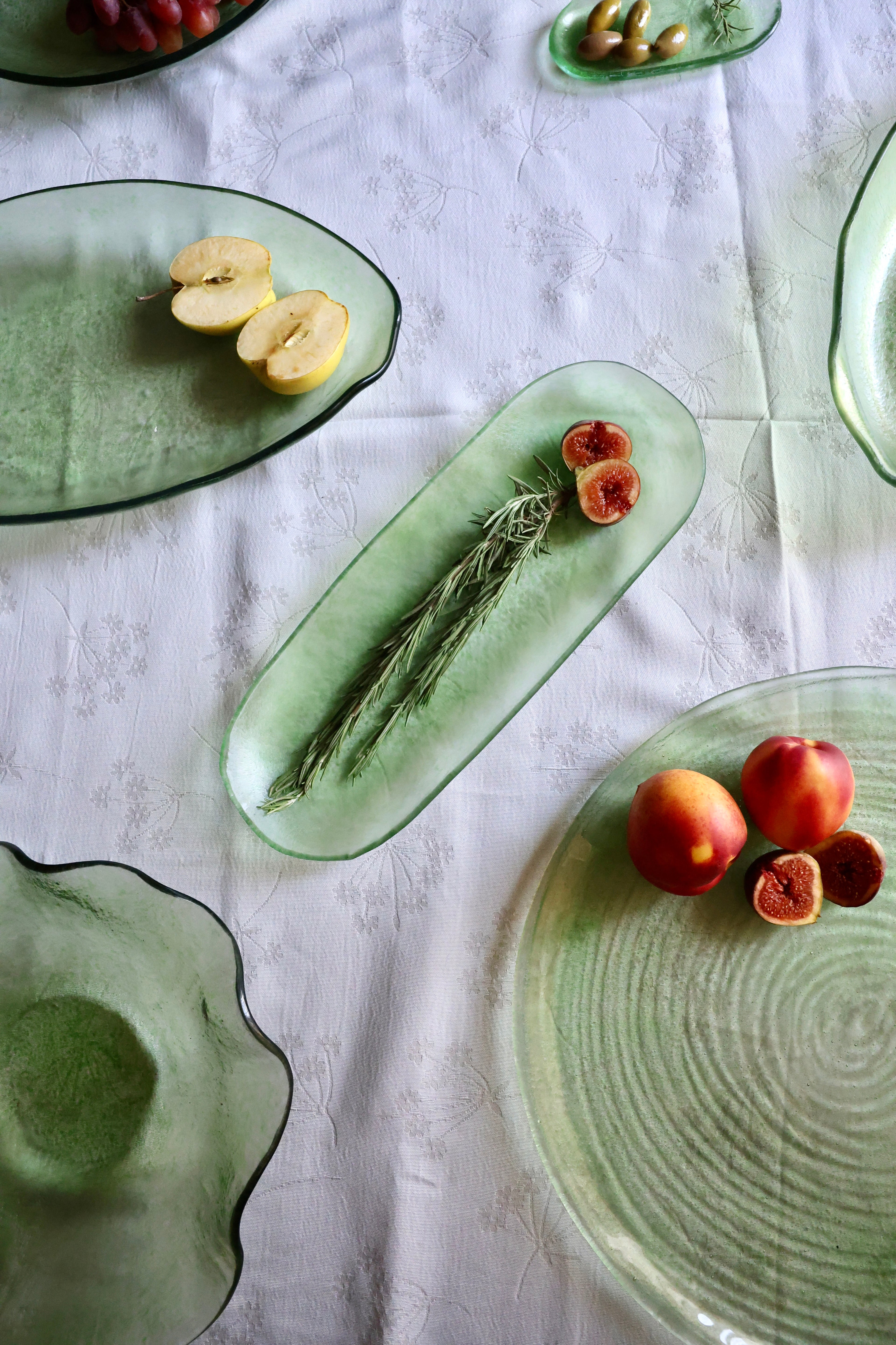 Spiral Flat Round Platter